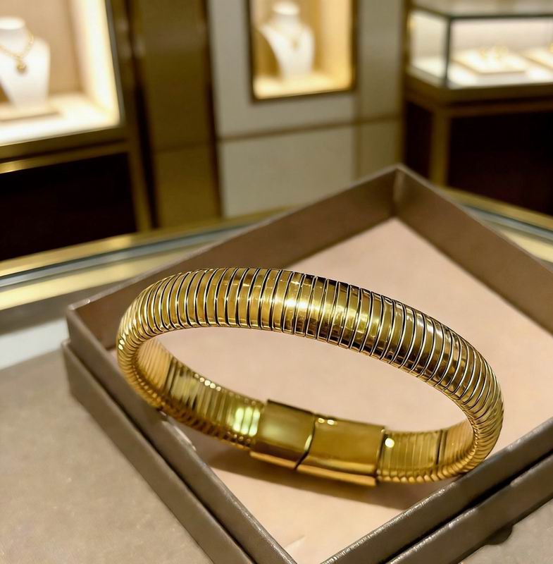 Bvlgari Bracelet 05yxs35